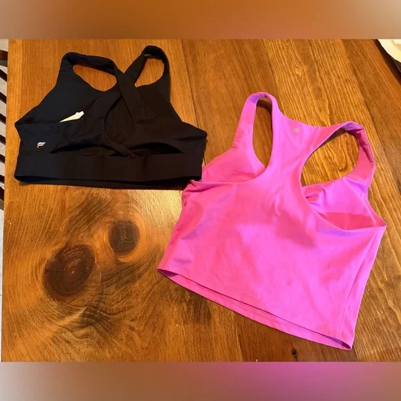 SET OF 2 FABLETICS BRA workout tank size large perfect condition smoke pet free - Picture 2 of 2